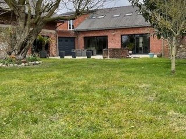 Maison 7 pièces 219 m²