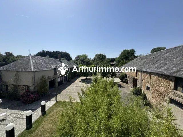 Maison 7 pièces 219 m²