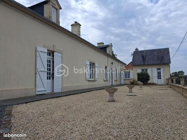 Maison 7 pièces 219 m²