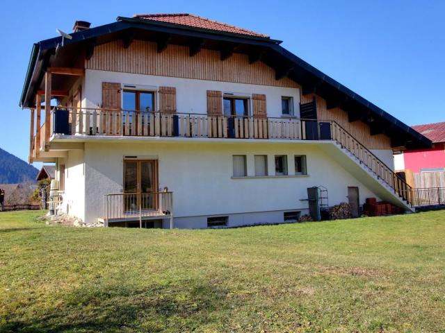 Maison 7 pièces 219 m²