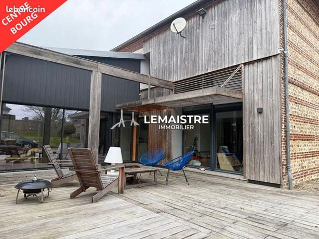 Maison 7 pièces 210 m²
