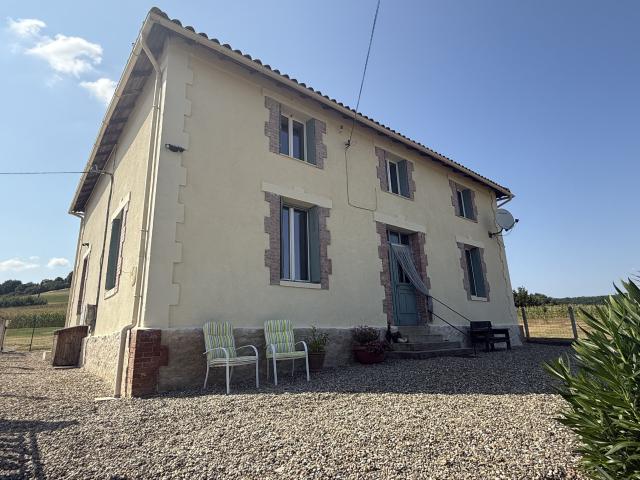 Maison 7 pièces 210 m²