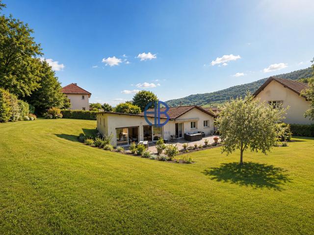 Maison 7 pièces 210 m²