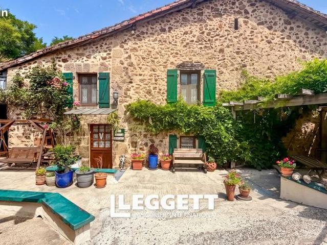 Maison 7 pièces 210 m²