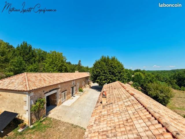Maison 7 pièces 210 m²