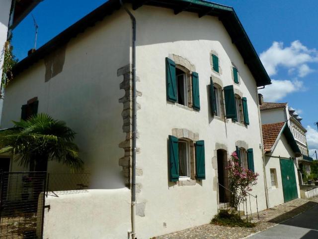 Maison 7 pièces 210 m²