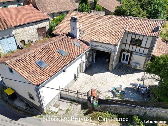 Maison 7 pièces 210 m²