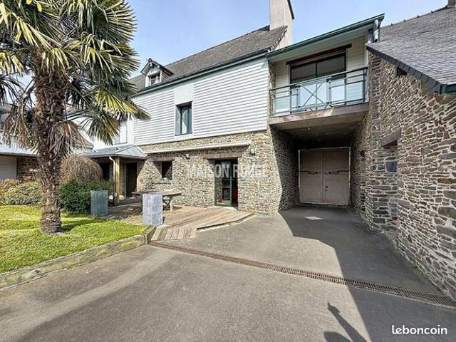 Maison 7 pièces 210 m²
