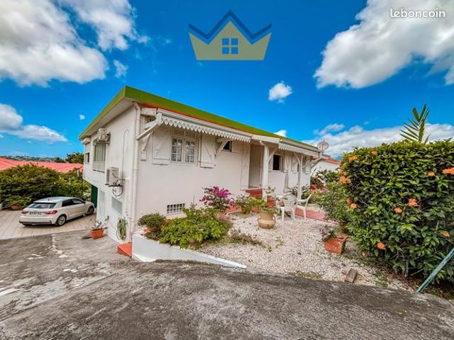 Maison 7 pièces 210 m²
