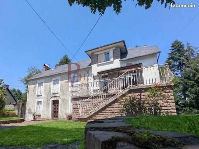 Maison 7 pièces 210 m²