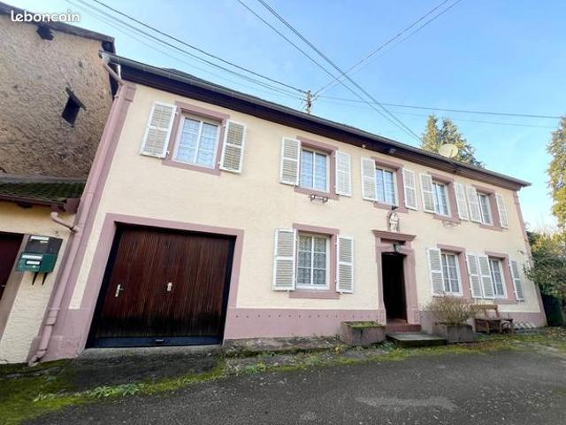 Maison 7 pièces 210 m²