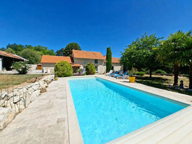 Maison 7 pièces 210 m²