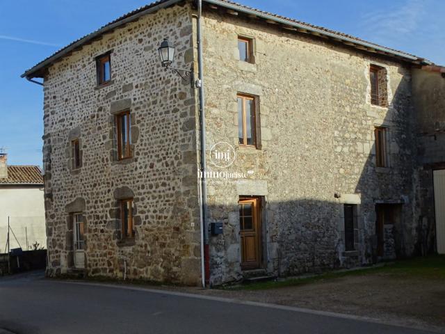 Maison 7 pièces 210 m²