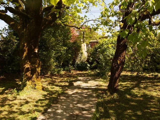Maison 7 pièces 210 m²