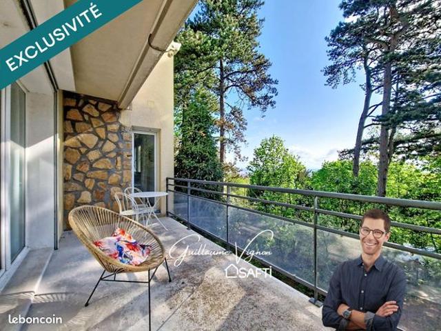 Maison 7 pièces 223 m²