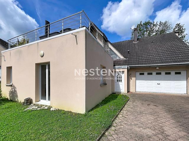 Maison 7 pièces 210 m²