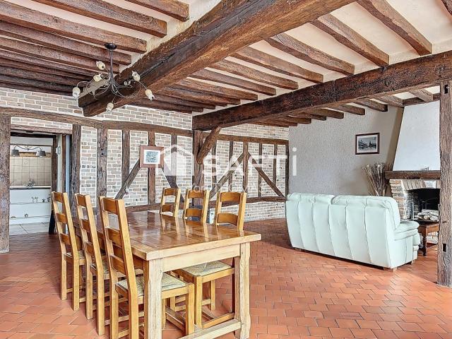 Maison 7 pièces 210 m²