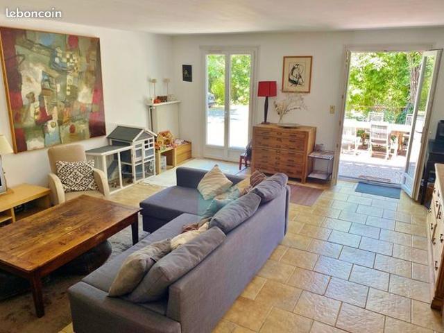Maison 7 pièces 210 m²
