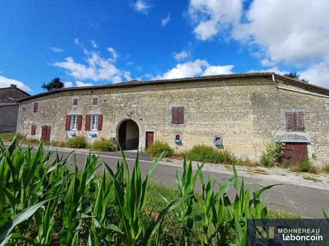Maison 7 pièces 210 m²