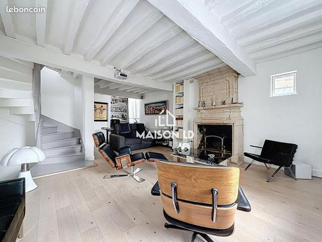 Maison 7 pièces 210 m²