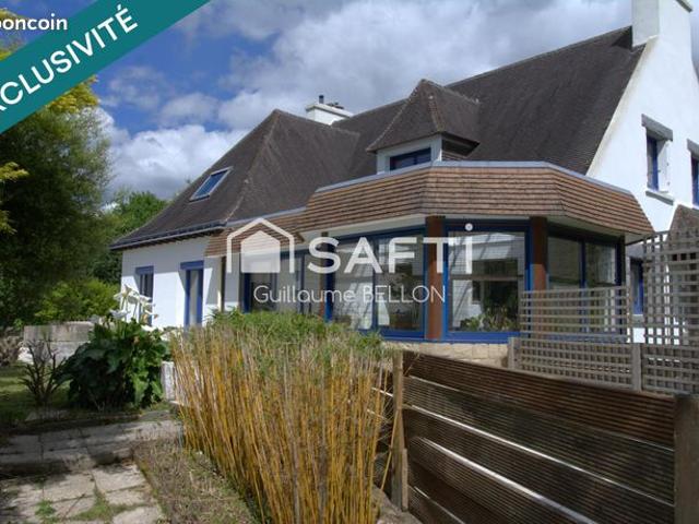 Maison 7 pièces 210 m²