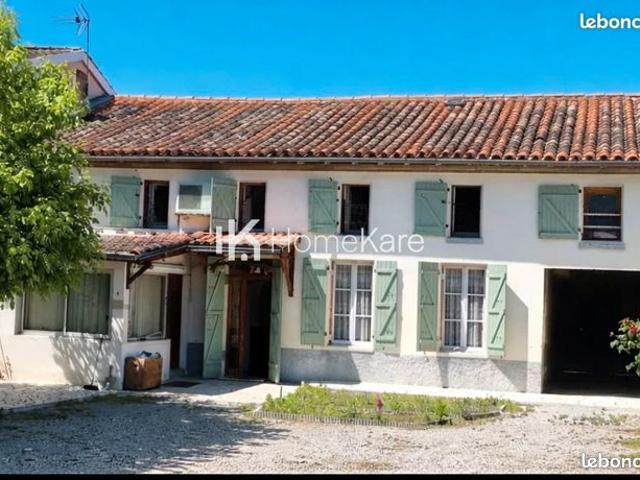Maison 7 pièces 210 m²