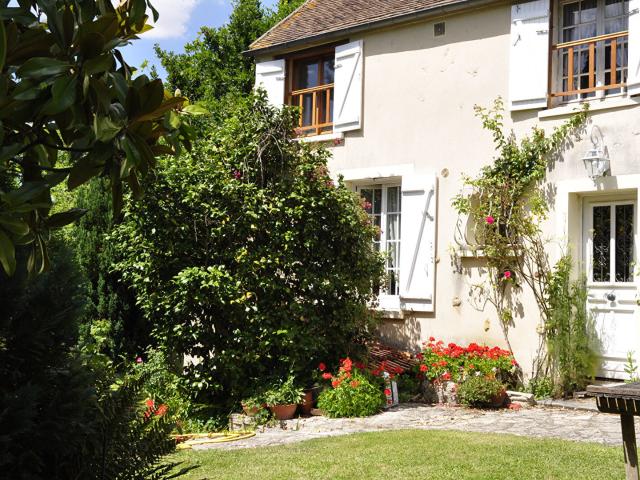 Maison 7 pièces 210 m²