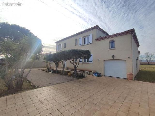 Maison 7 pièces 210 m²
