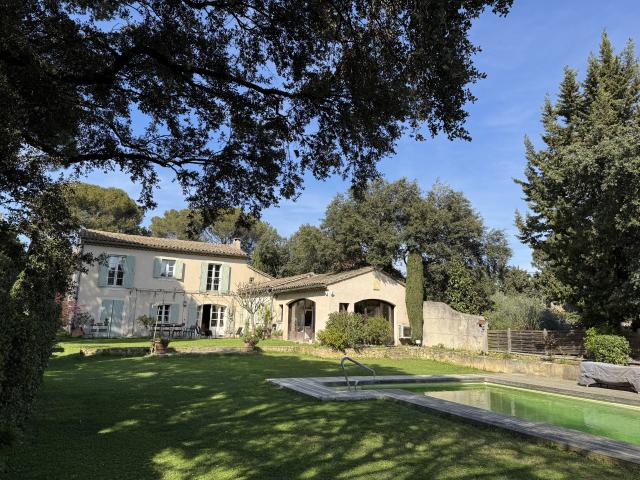 Maison 7 pièces 210 m²