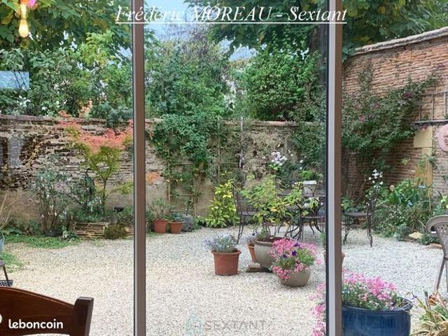Maison 7 pièces 210 m²