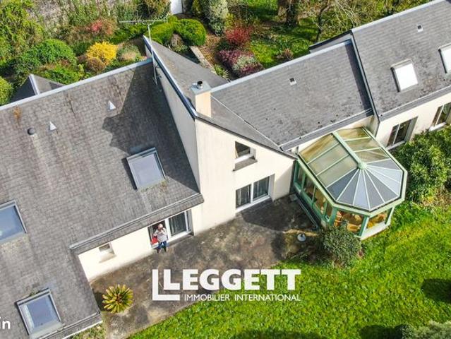 Maison 7 pièces 210 m²