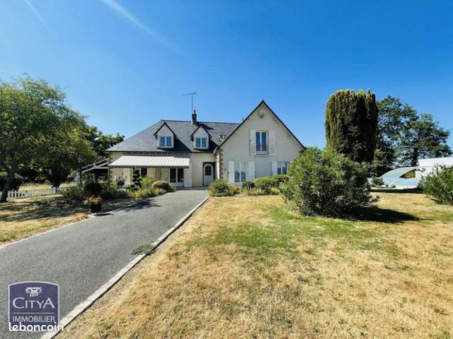 Maison 7 pièces 210 m²