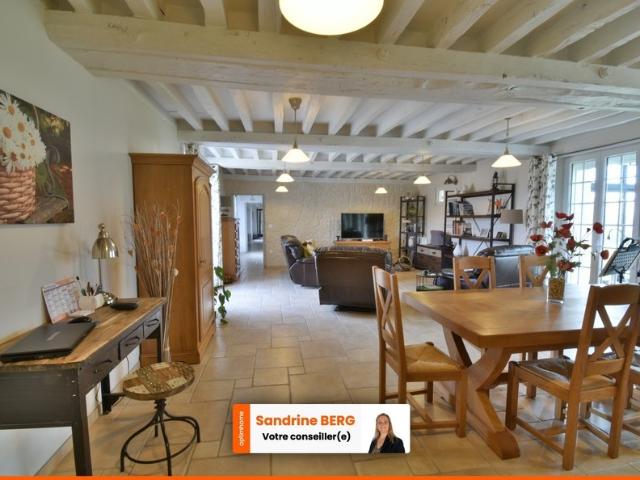 Maison 7 pièces 211 m²