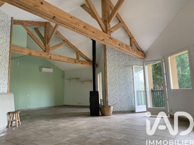 Maison 7 pièces 211 m²
