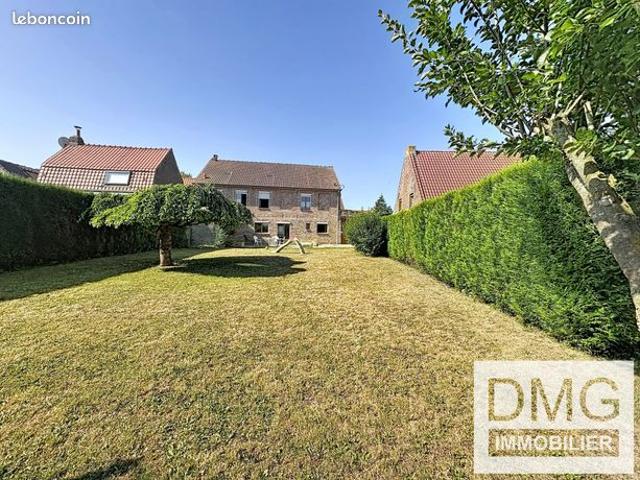 Maison 7 pièces 211 m²