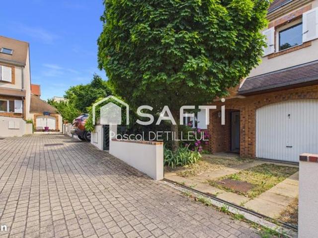 Maison 7 pièces 211 m²