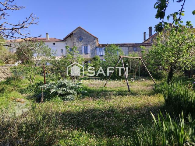 Maison 7 pièces 211 m²