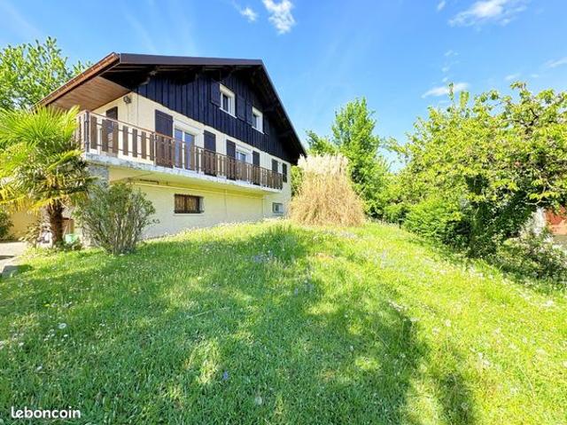 Maison 7 pièces 211 m²