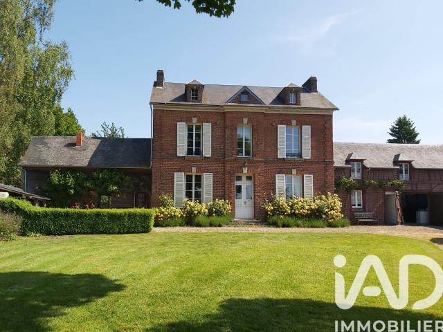 Maison 7 pièces 211 m²