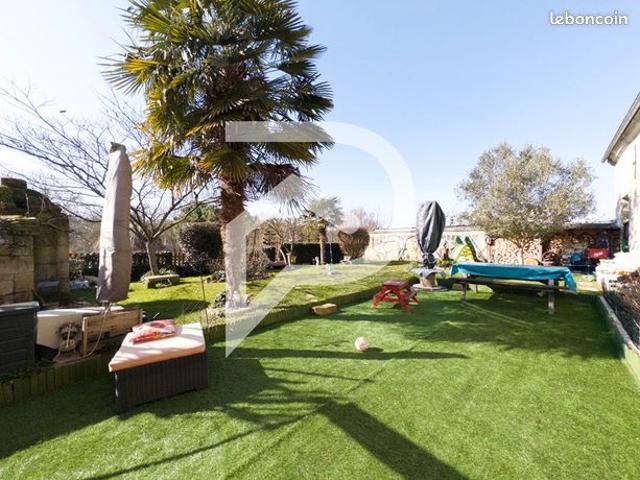Maison 7 pièces 212 m²