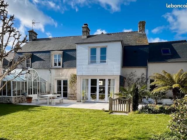 Maison 7 pièces 212 m²