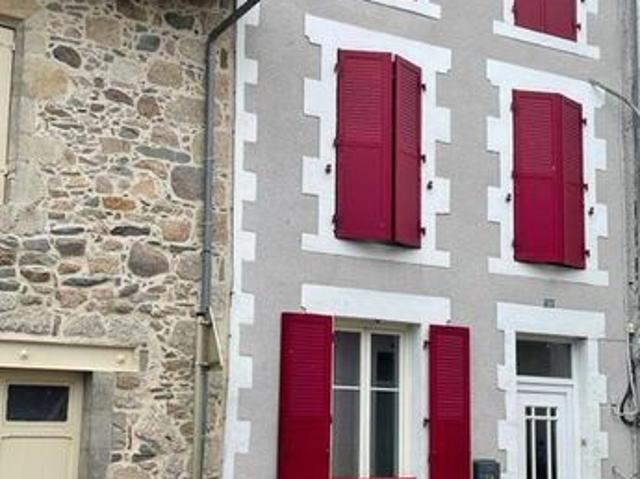 Maison 7 pièces 212 m²