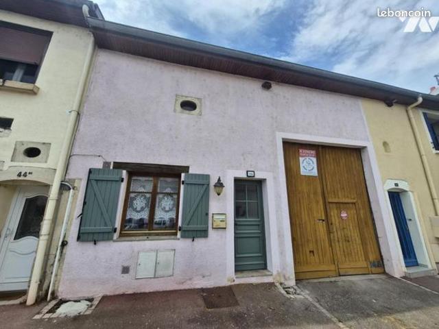 Maison 7 pièces 212 m²