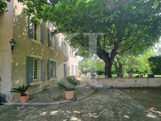 Maison 7 pièces 212 m²