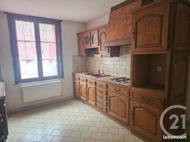 Maison 7 pièces 212 m²