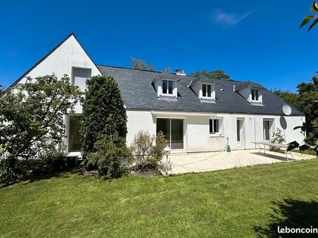 Maison 7 pièces 212 m²