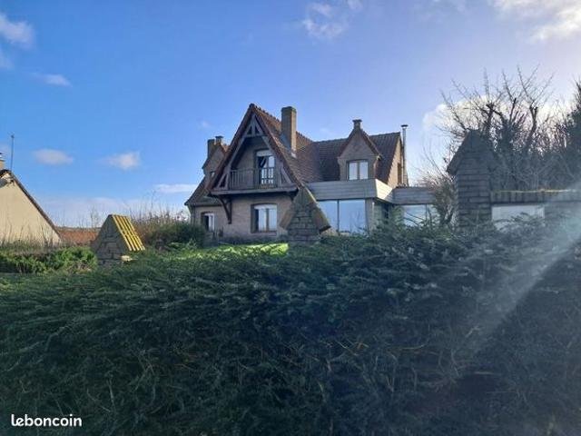 Maison 7 pièces 212 m²