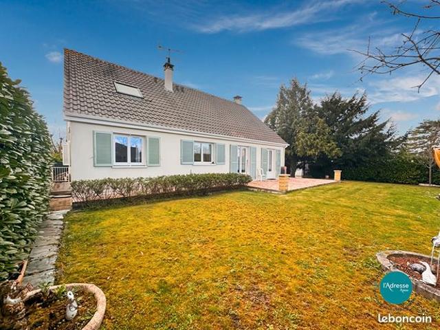 Maison 7 pièces 212 m²