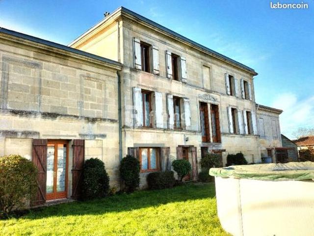 Maison 7 pièces 212 m²