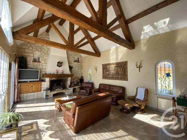 Maison 7 pièces 212 m²